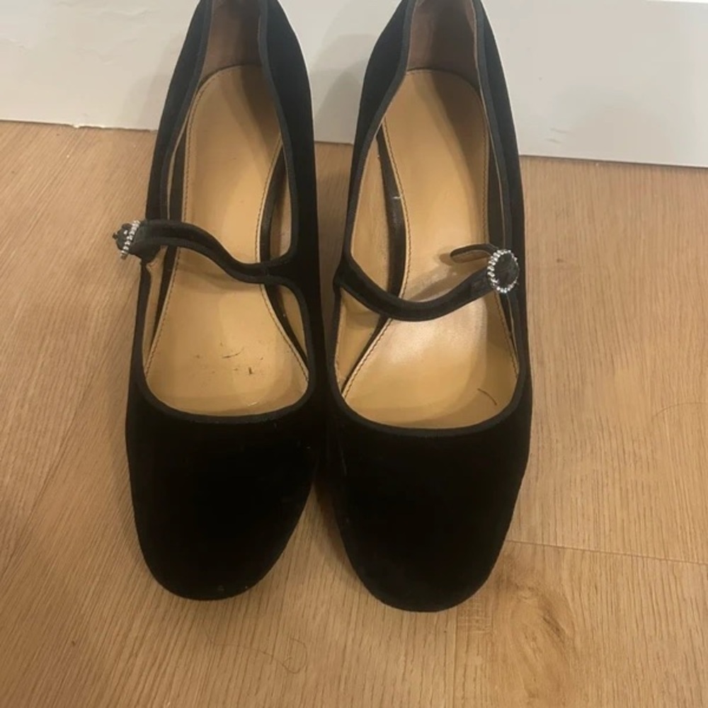 Elegant Black Mary Jane Heels